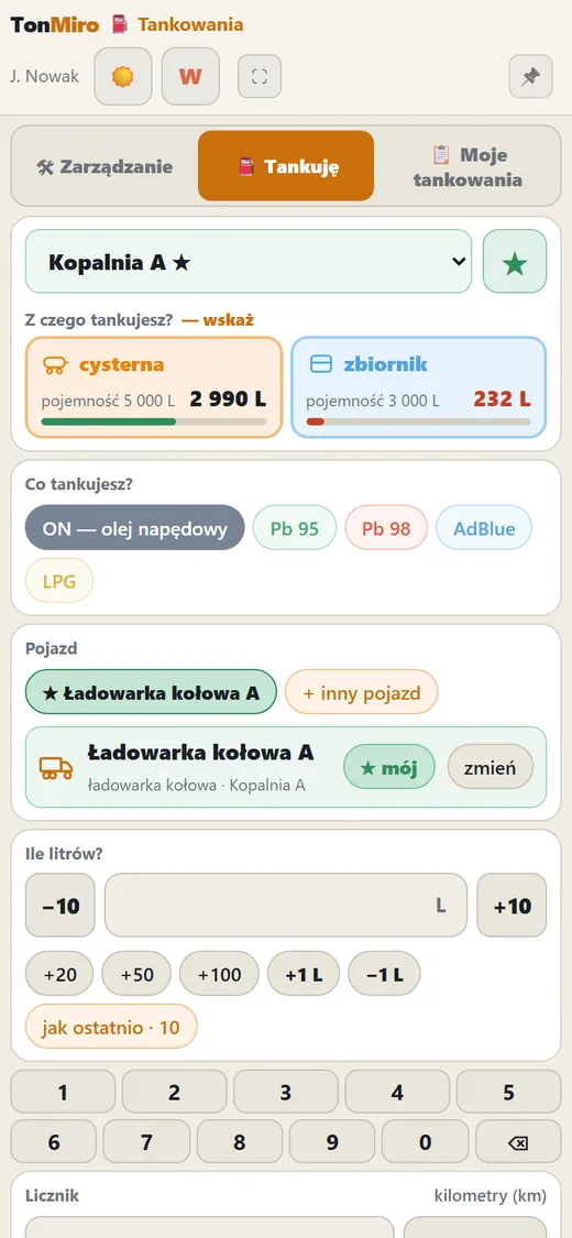 Ekran tankowania w TonMiro Systems na telefonie: wybór cysterny lub zbiornika, rodzaj paliwa, pojazd, litry